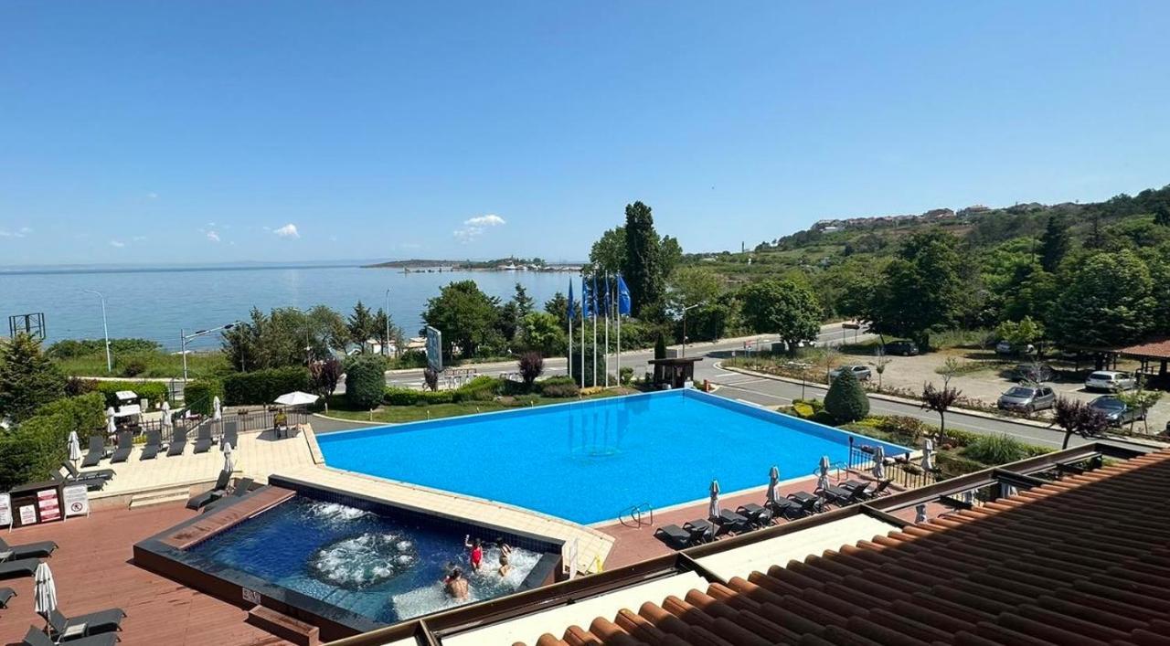 Quiet Apartment With Big Terrace In Santa Marina With Parking Sozopol Esterno foto