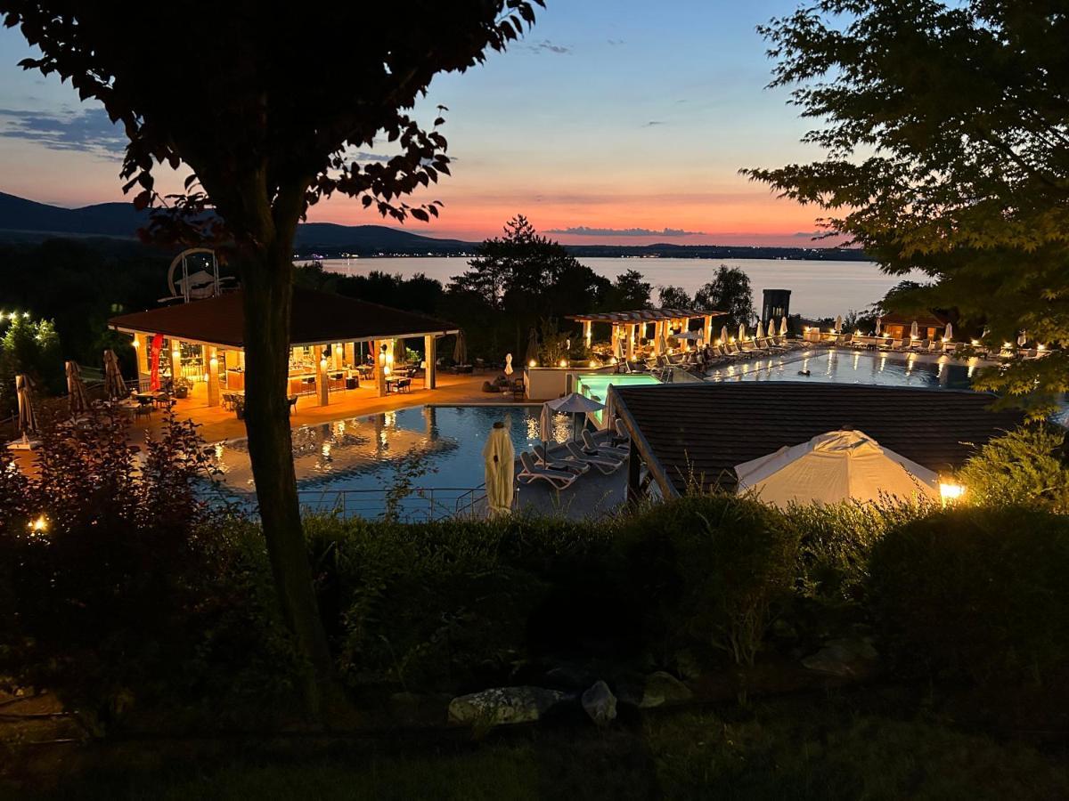 Quiet Apartment With Big Terrace In Santa Marina With Parking Sozopol Esterno foto